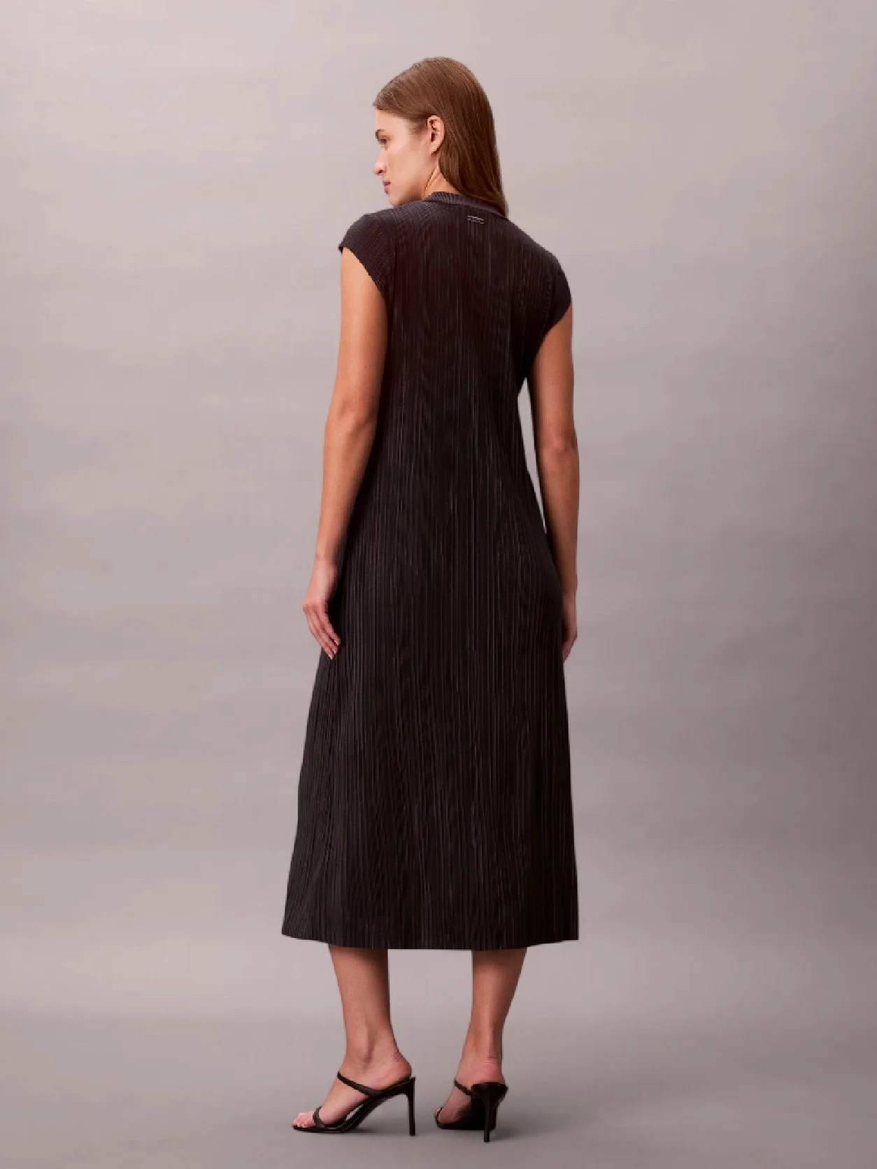 Ebony Plisse Midi Dress