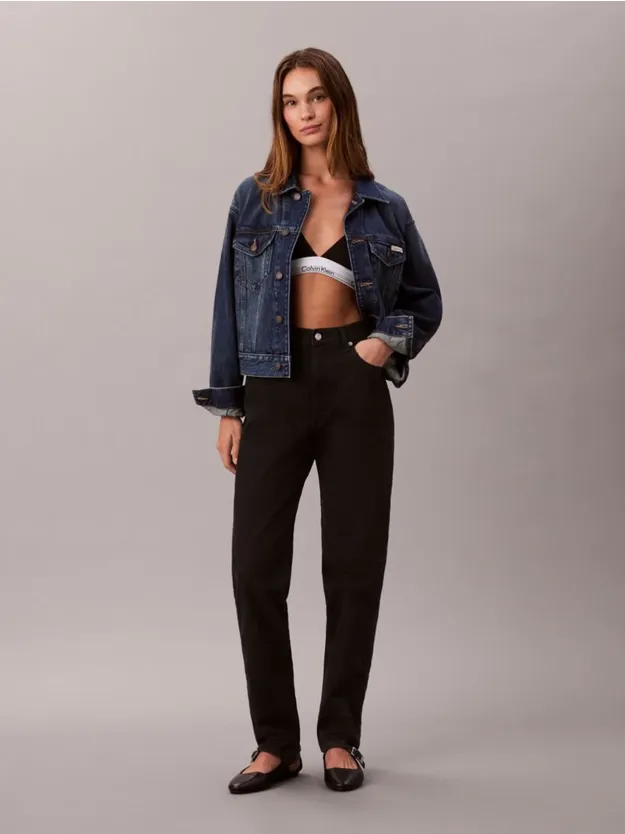 SOFT BLACK Mom Jeans